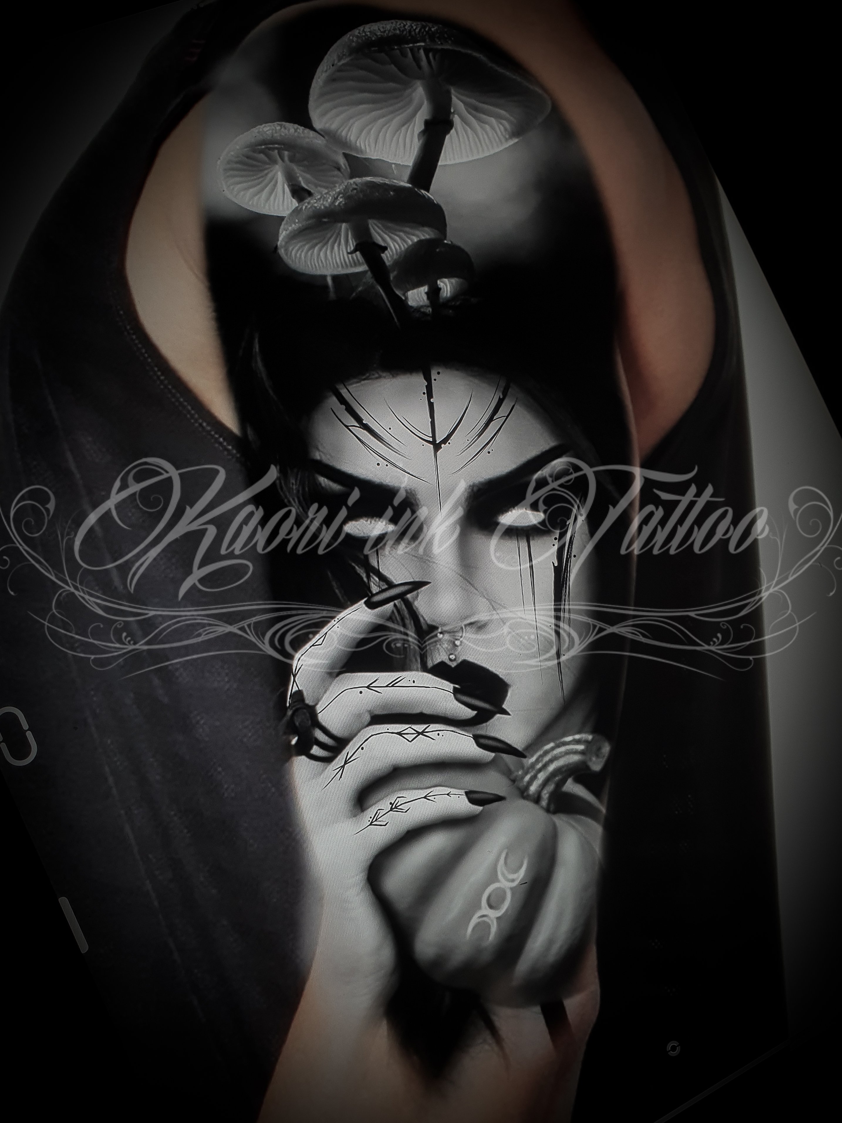 tatouage réalisme portrait sorcière