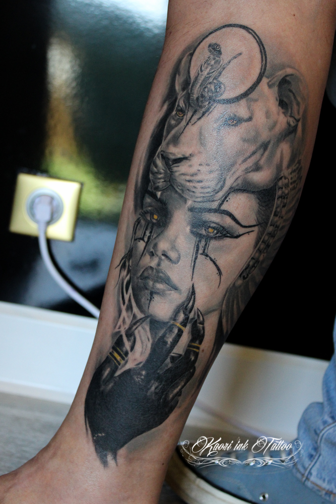 healed tattoo on this leg